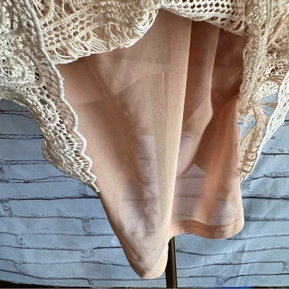 AQUA NWT Lace Tiered Mini Dress Size L Canvas Cottagecore Prairie Victorian Boho - Picture 8 of 16